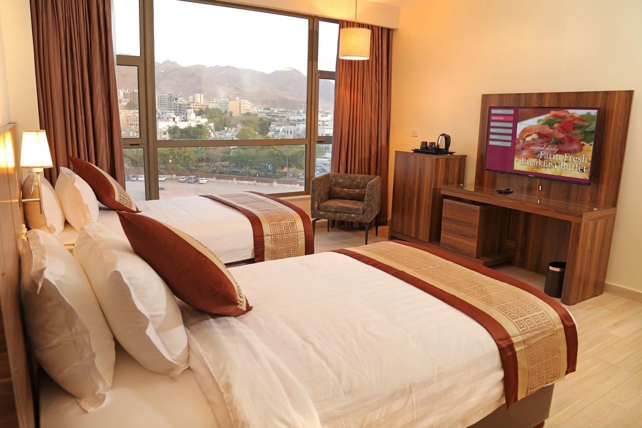 Hotel Lacosta
