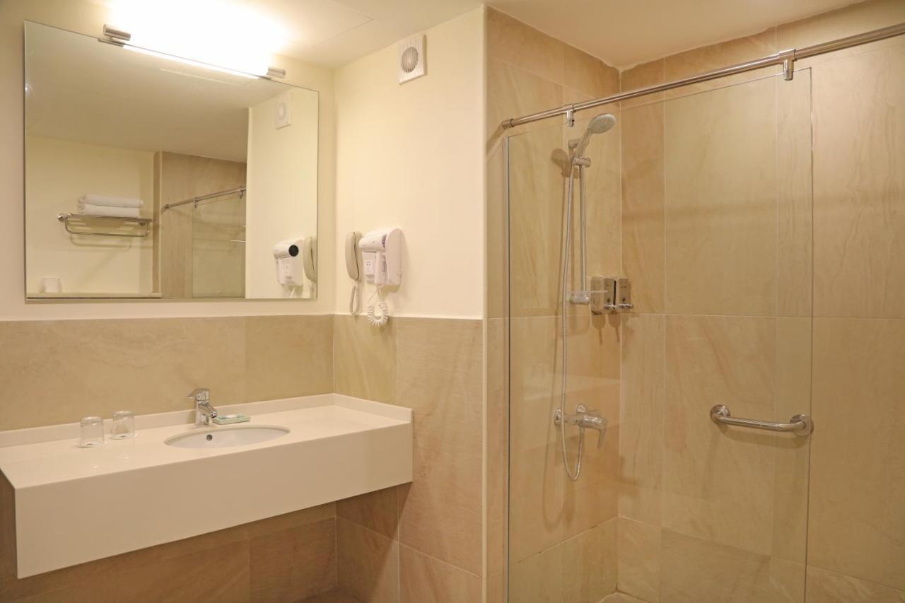 Lacosta Hotel 4*
